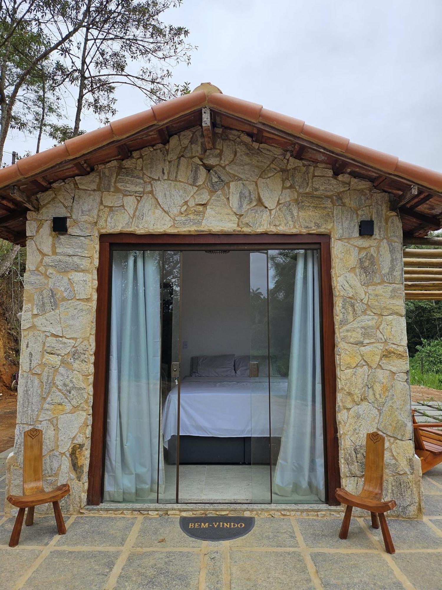 Casa Di Pedra Com Linda Vista Para Natureza - מיגל פריירה מראה חיצוני תמונה
