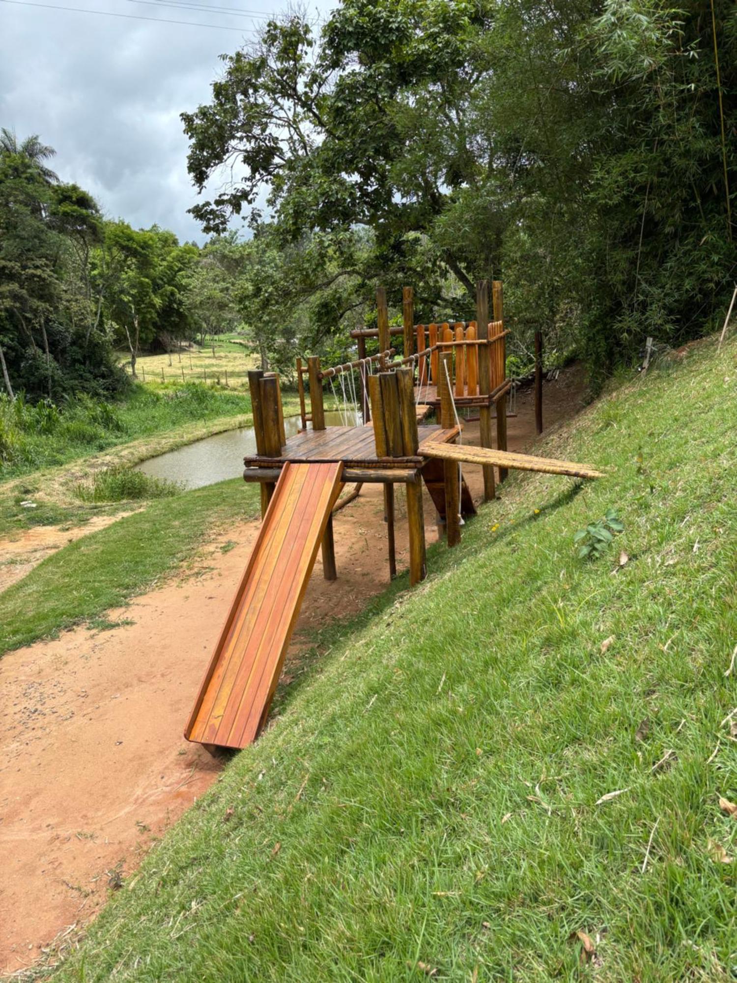 Casa Di Pedra Com Linda Vista Para Natureza - מיגל פריירה מראה חיצוני תמונה